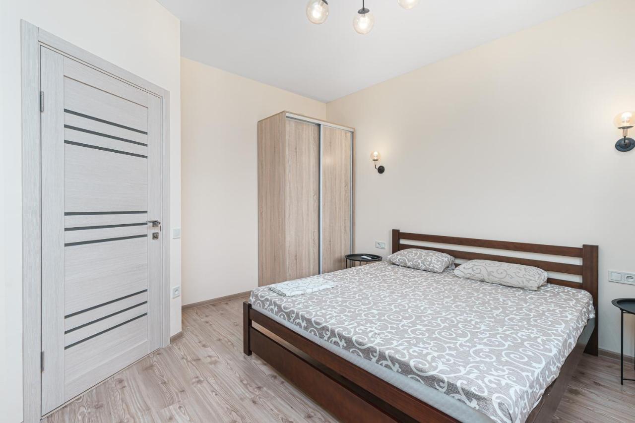 20 Deribasivska 2 Bedrooms Apartment Odessa Luaran gambar